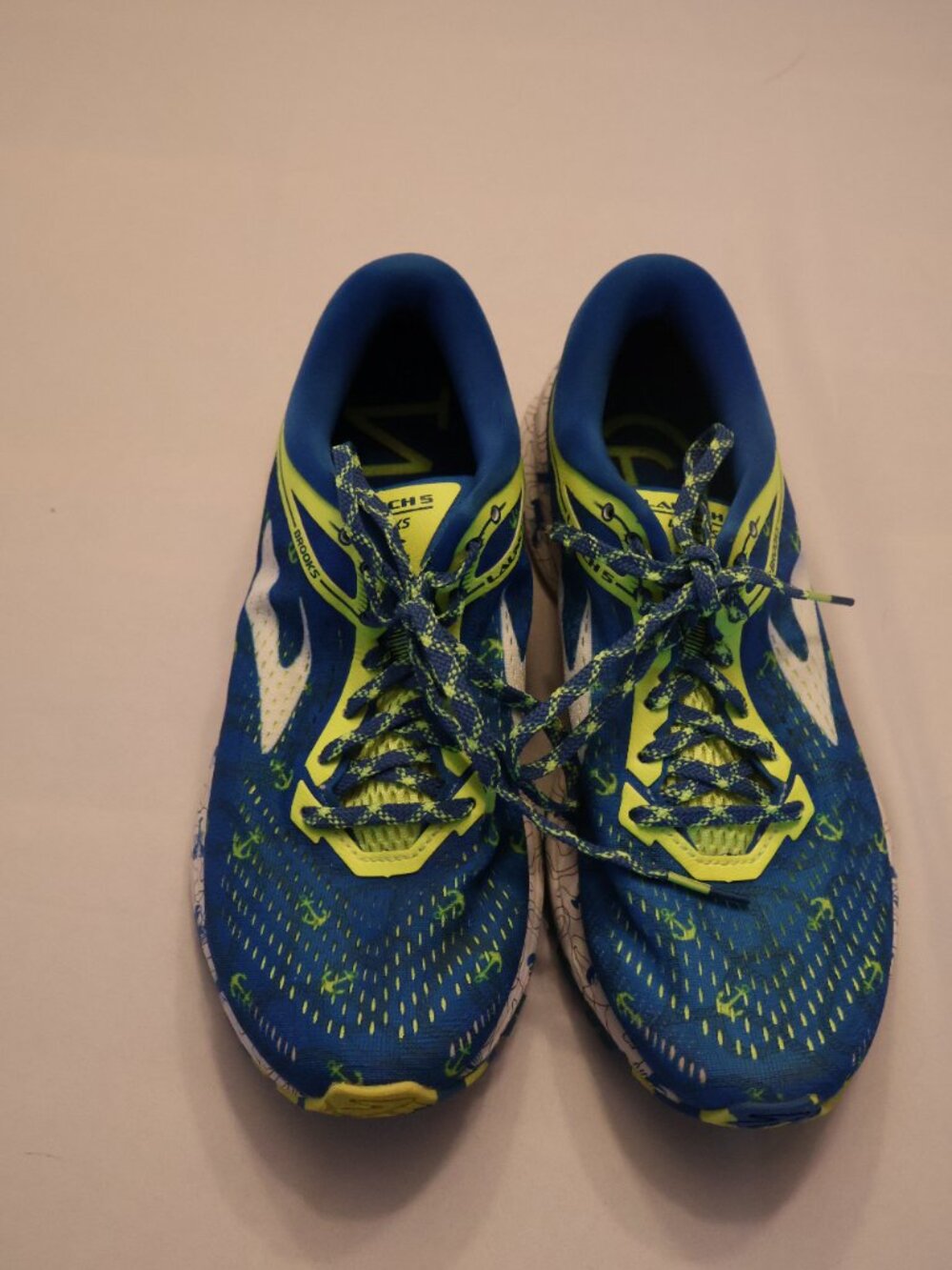 Brooks Lauch 5, 2018 Boston Marathon Limited Edition Running Shoe - Women's Size